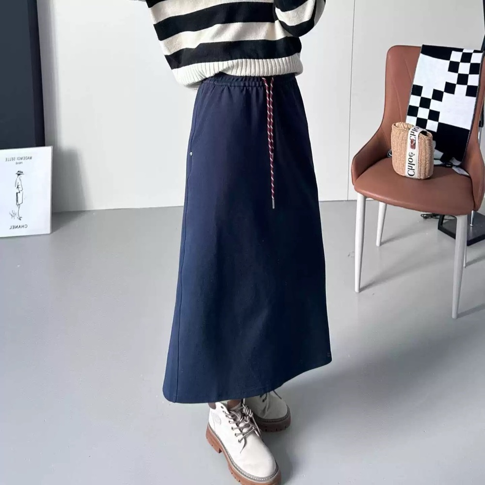 Sporty maxi skirt